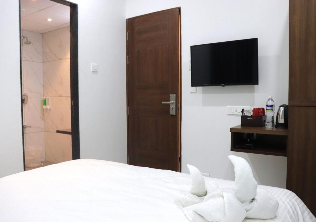 Sharman Hotel Pune