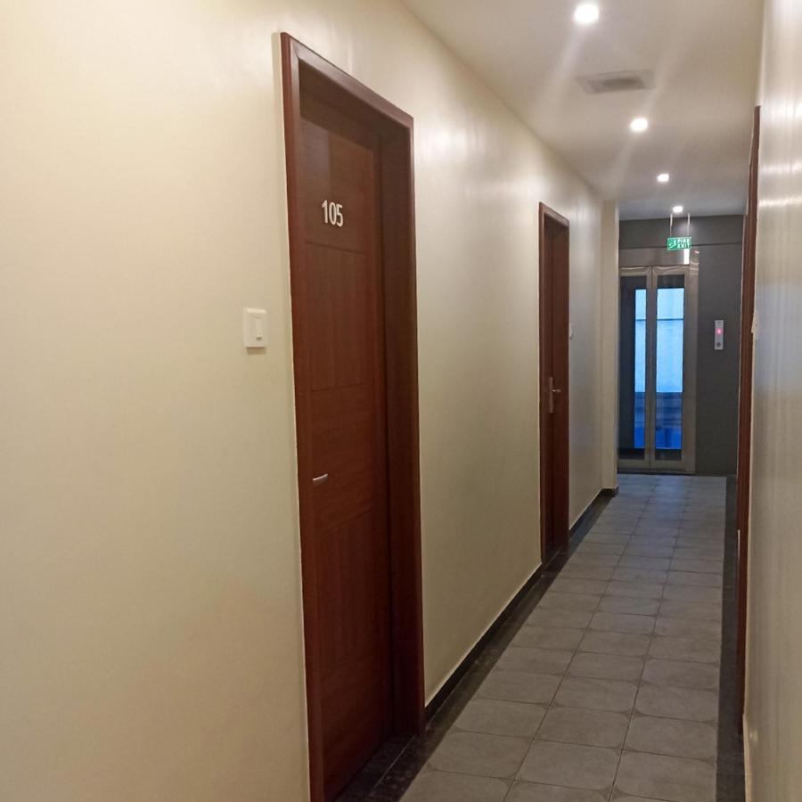 Sharman Hotel 3*